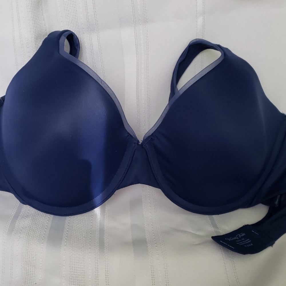 Vanity Fair Navy Blue size 38C